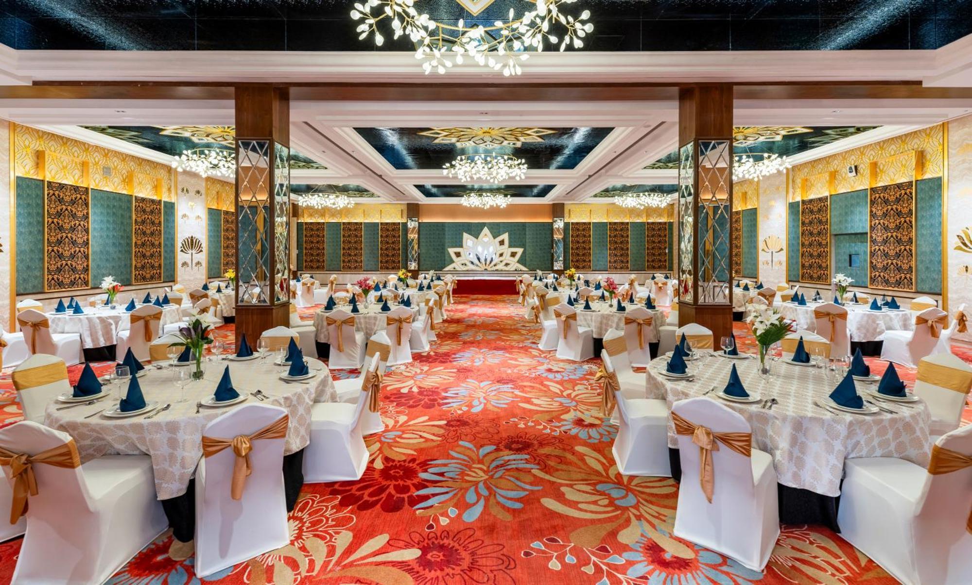 Sayaji Resorts & Spa อุเดเปอร์ ภายนอก รูปภาพ