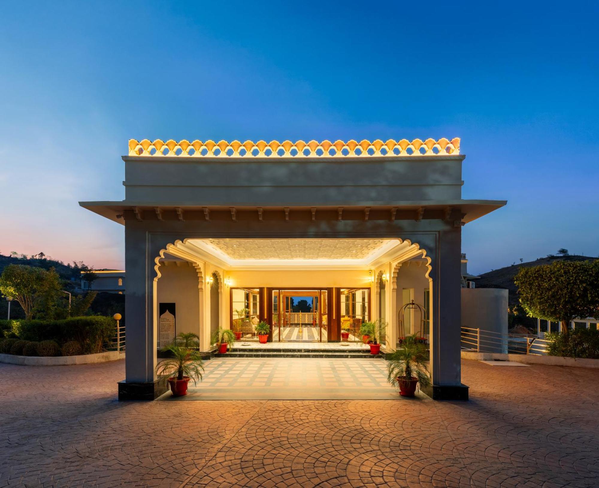 Sayaji Resorts & Spa อุเดเปอร์ ภายนอก รูปภาพ