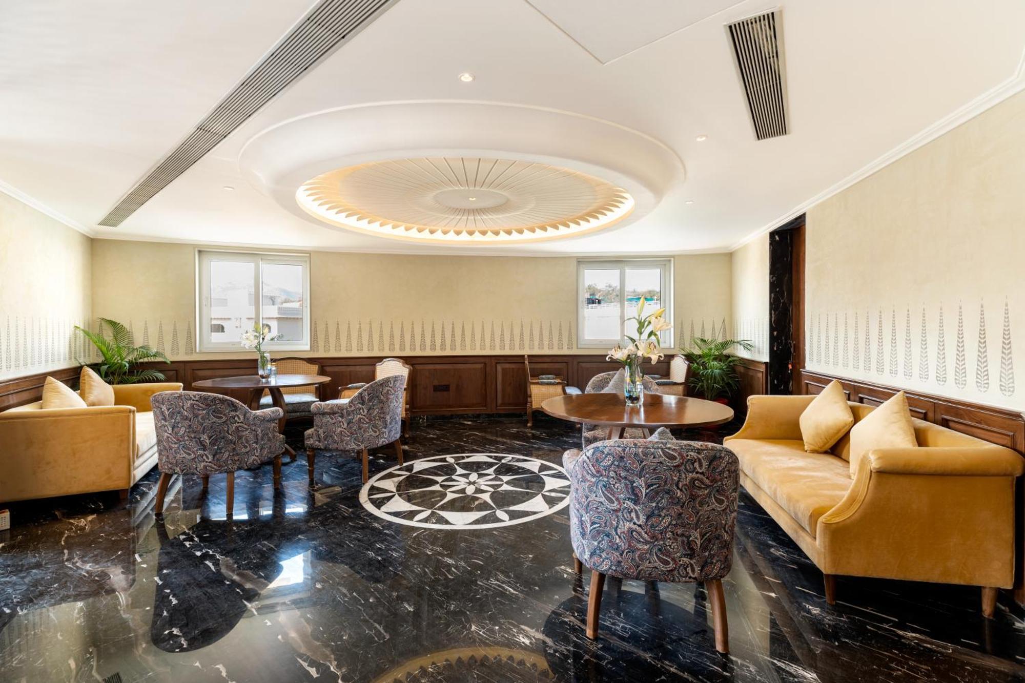 Sayaji Resorts & Spa อุเดเปอร์ ภายนอก รูปภาพ